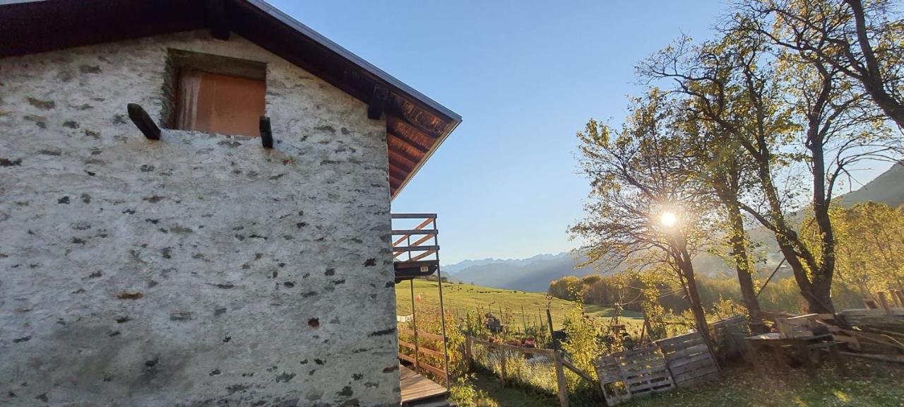 Casa Indipendente Val D'Ayas - Challand Saint Anselme Exterior foto